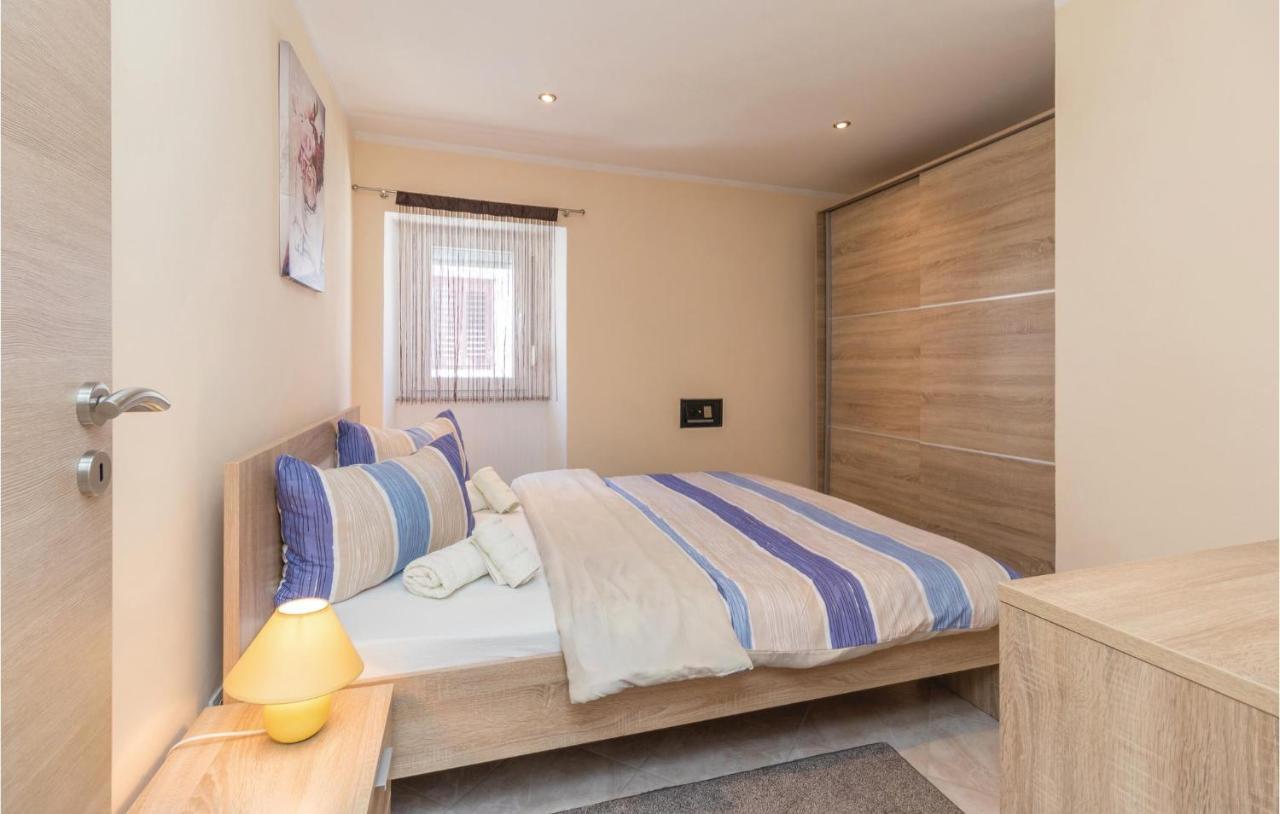 Gorgeous Home In Zadar With Wifi Extérieur photo