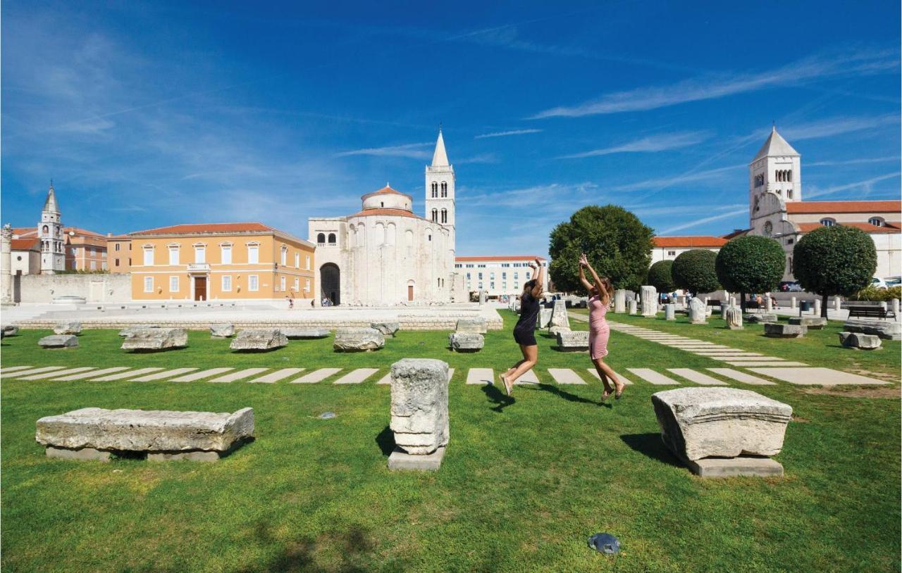 Gorgeous Home In Zadar With Wifi Extérieur photo