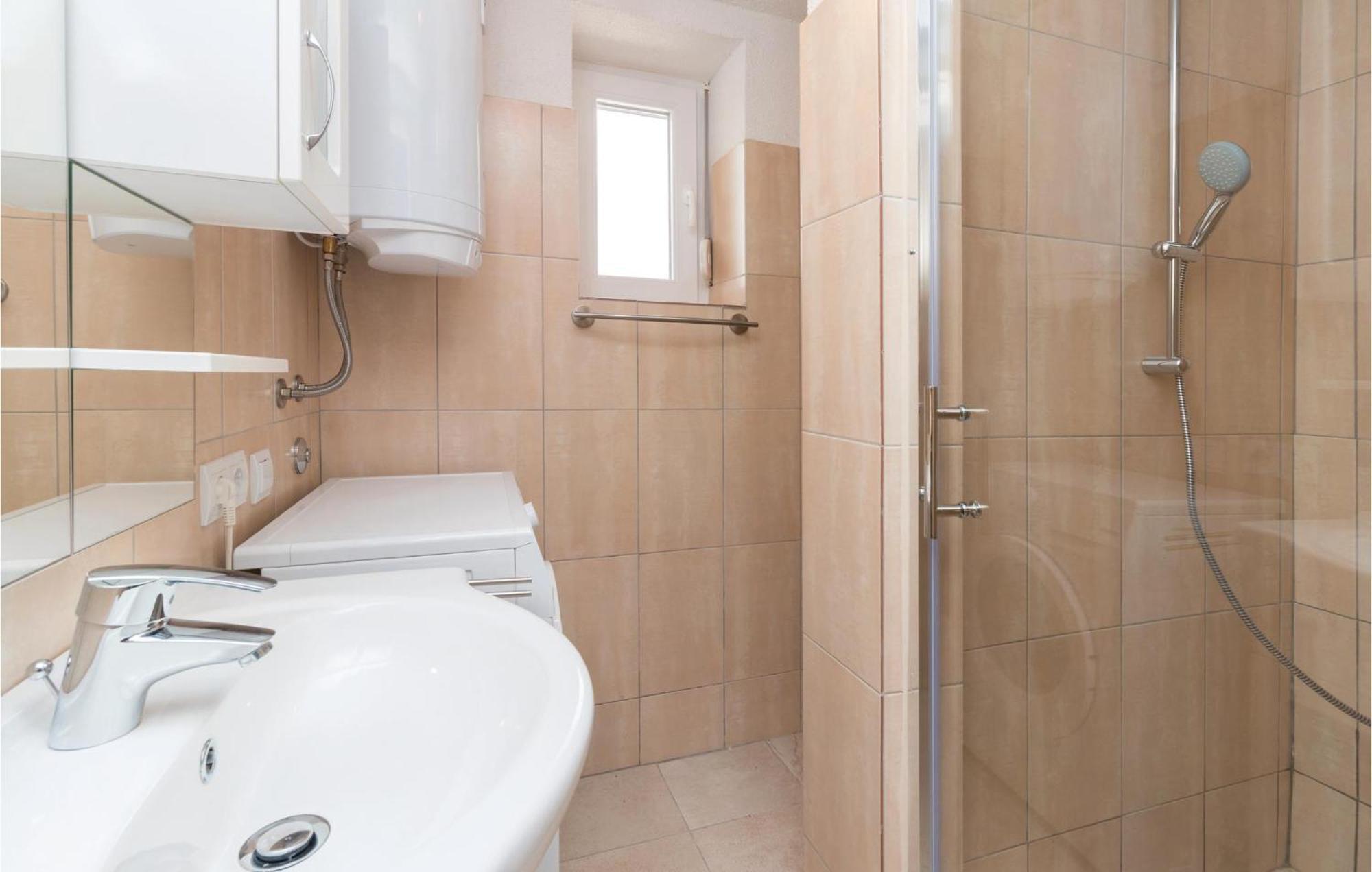Gorgeous Home In Zadar With Wifi Extérieur photo